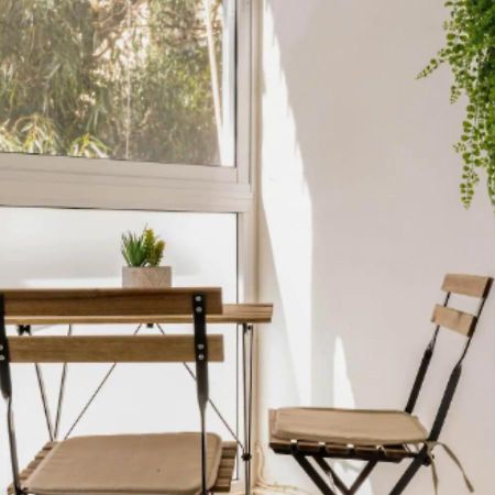 Central 1Br Oasis, Fast Fiber Wifi, Free Parking, Free Netflix With Shelter Haïfa Extérieur photo